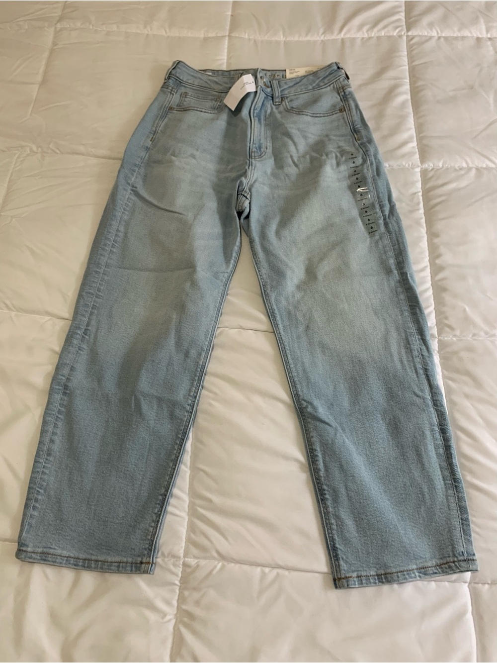 New American Eagle MOM STRAIGHT JEAN Size 6